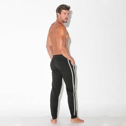 Code 22 Focus mens tapered fit jogger 9816 black Egoist Chicago www.egoistunderwear.com